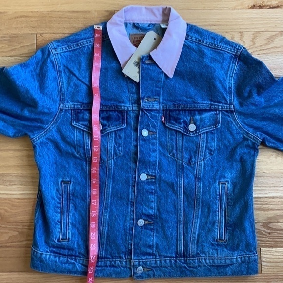 NWT Levi's Ex-Boyfriend Denim Trucker Jacket - Picture 16 of 16